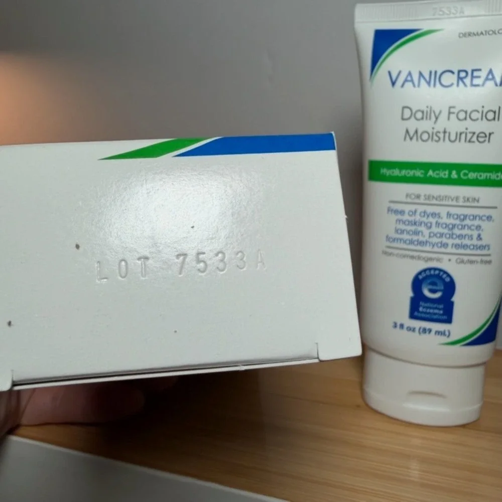 Vanicream Daily Facial Moisturizer Hyaluronic Acid Ceramides Sensitive Skin 3oz